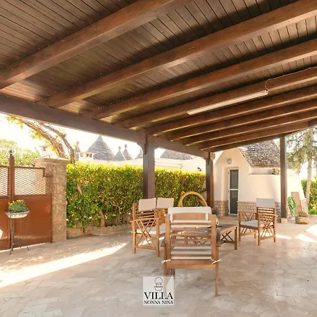 Nonna Nina By La Puglia In Un Trullo Locorotondo